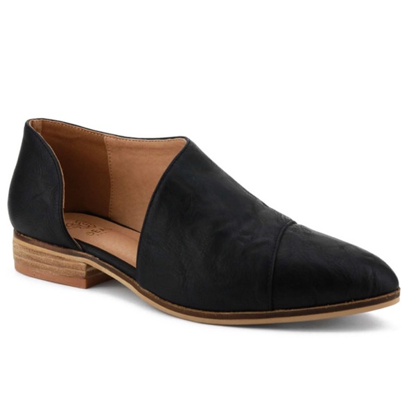 The Carter Cut-Out Booties - Picture 4 of 4